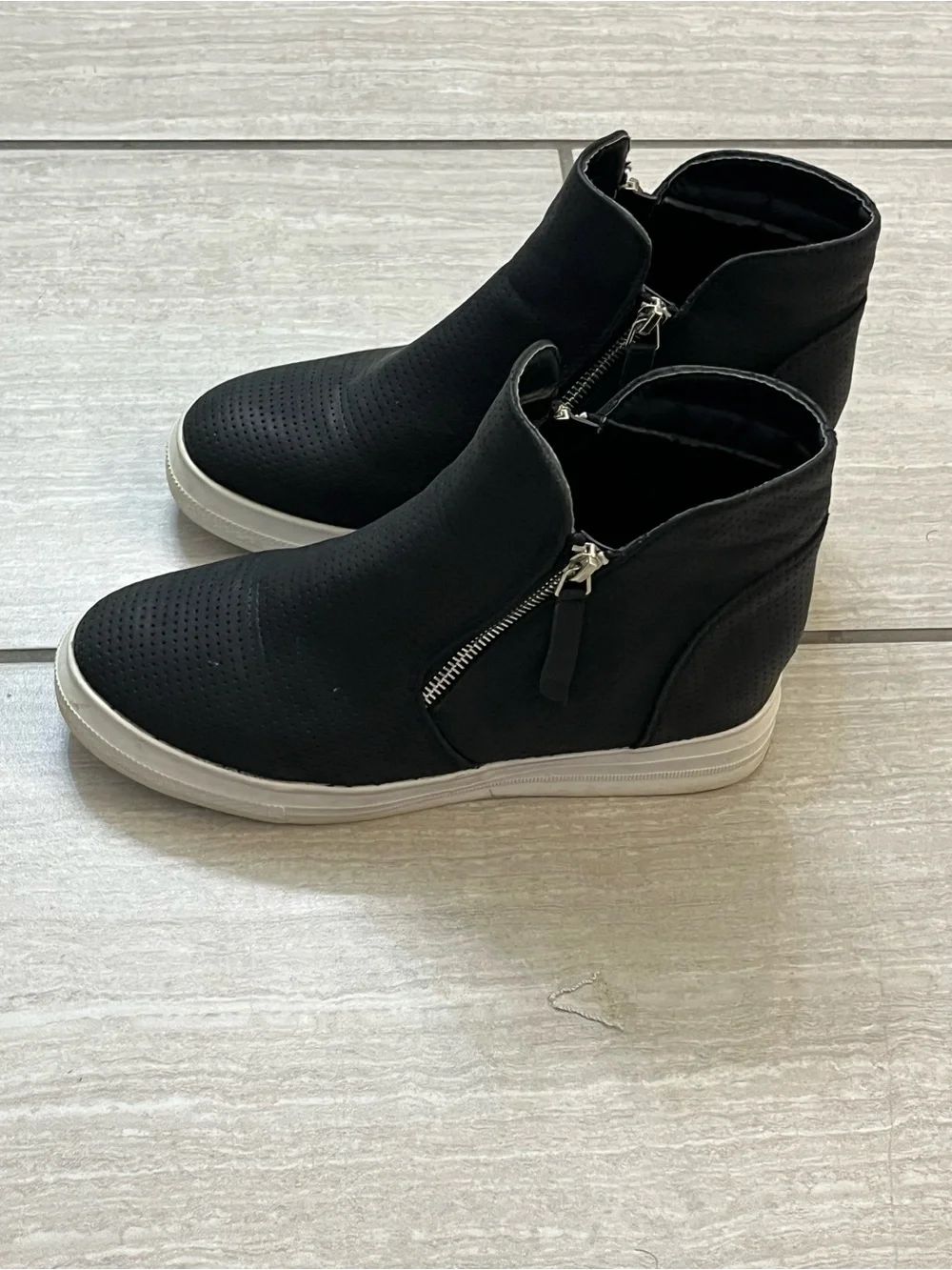 Black High-Top Wedge Sneaker with Side zippers women’s 8